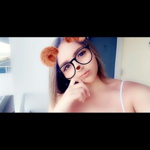 Meet your Posher, Isabella